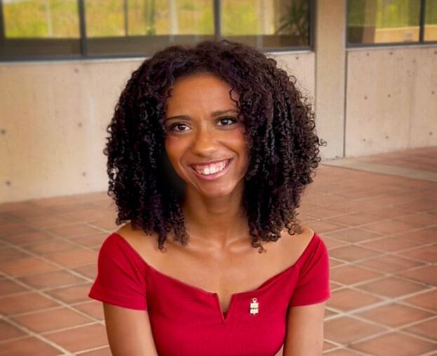 Maylssa Shaw poses for the camera at a Pima campus